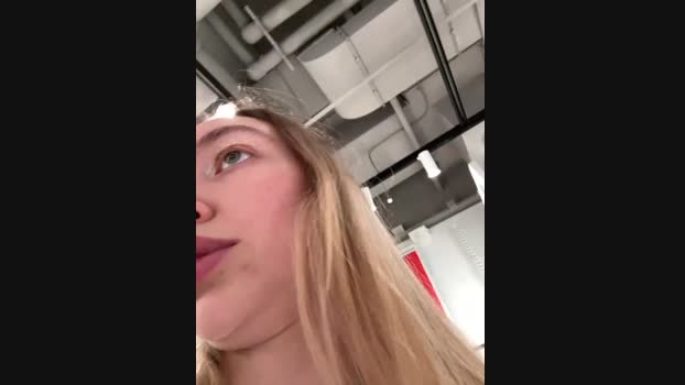 Miss_Elfie StripChat Female 14-01-2025