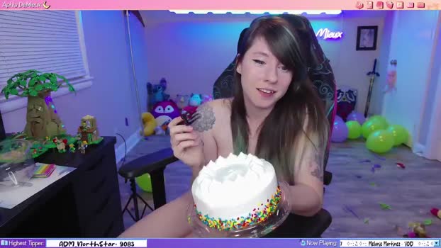 AphiaDeMieux MyFreeCams Female 14-01-2025