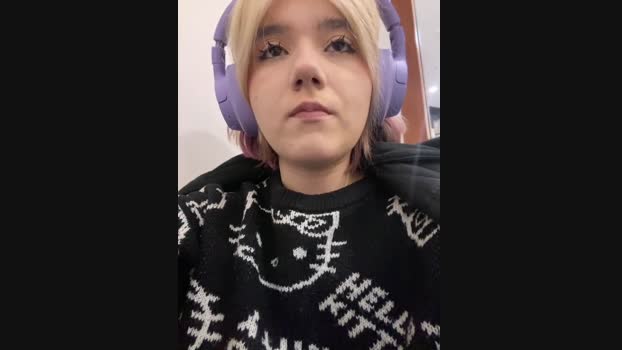Baby__Naughty StripChat Female 15-01-2025