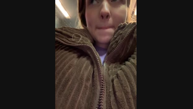 Baby_Tiny StripChat Female 15-01-2025