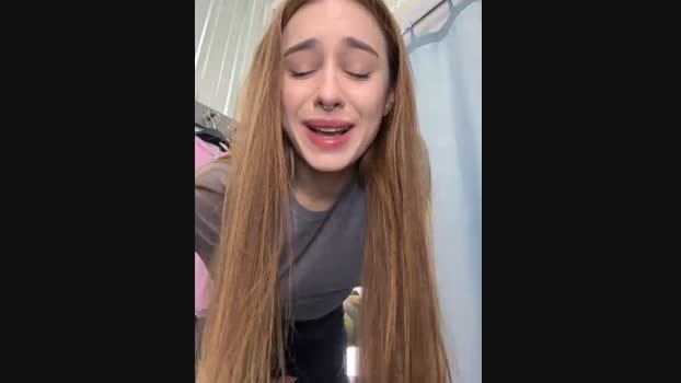 Cherry____Pie StripChat Female 14-01-2025