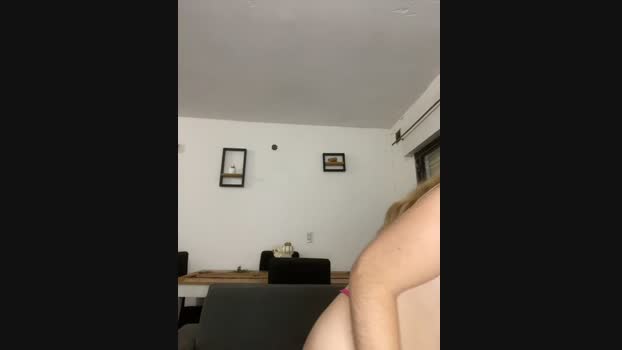 IamSluttyMica StripChat Female 14-01-2025