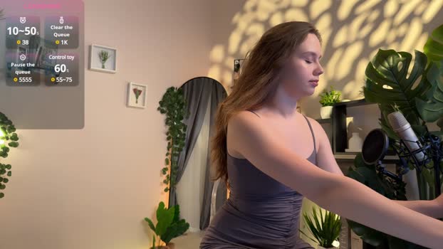 Julie_Rhodes StripChat Female 15-01-2025