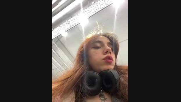 Lily__Belle StripChat Female 15-01-2025