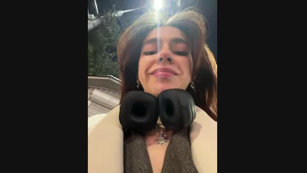 Lily__Belle StripChat Female 15-01-2025