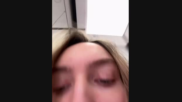 Miss_Elfie StripChat Female 15-01-2025