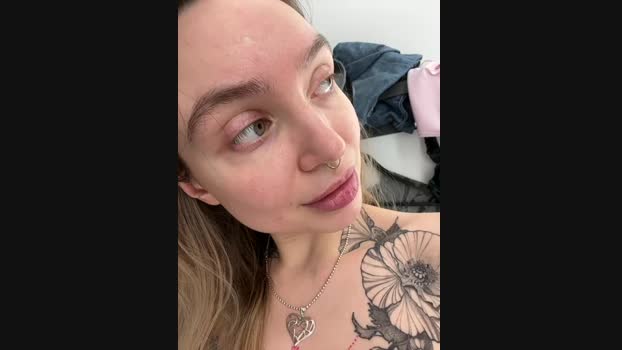 Miss_Elfie StripChat Female 15-01-2025