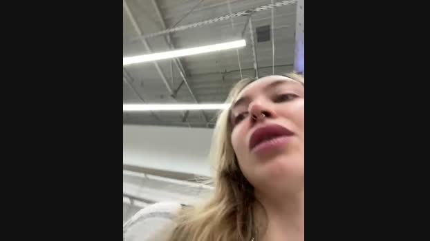 Miss_Elfie StripChat Female 15-01-2025