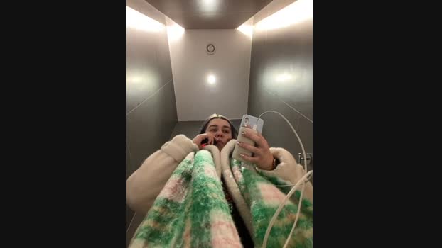 SuzieMurray StripChat Female 15-01-2025