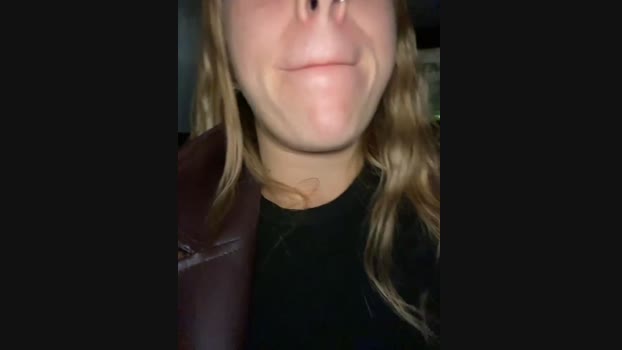 Sweet___Emily StripChat Female 14-01-2025