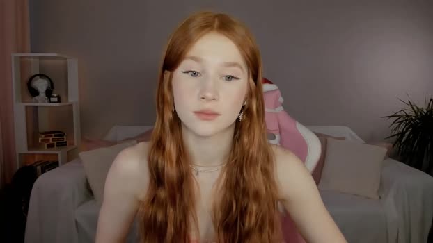 leahsthetics Chaturbate Female 15-01-2025