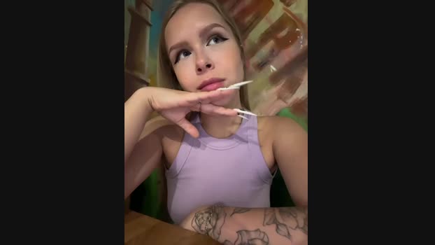 mur_girl StripChat Female 15-01-2025