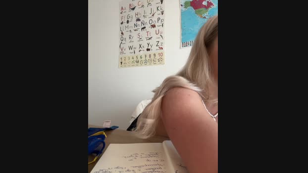 streetdoll StripChat Female 14-01-2025