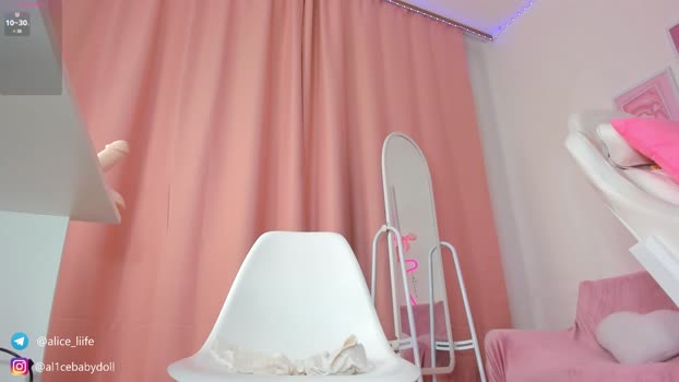 Alice_Yummy StripChat Female 15-01-2025