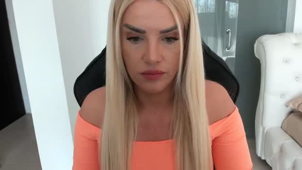 Allesia_ MyFreeCams Female 16-01-2025