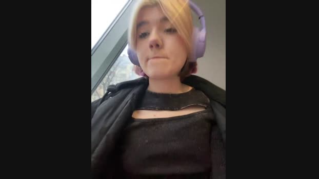 Baby__Naughty StripChat Female 16-01-2025