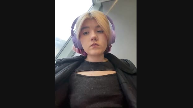 Baby__Naughty StripChat Female 16-01-2025