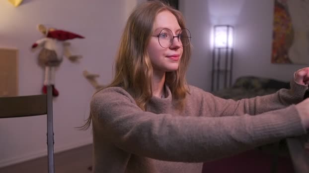 ChillyLovers StripChat Female 15-01-2025