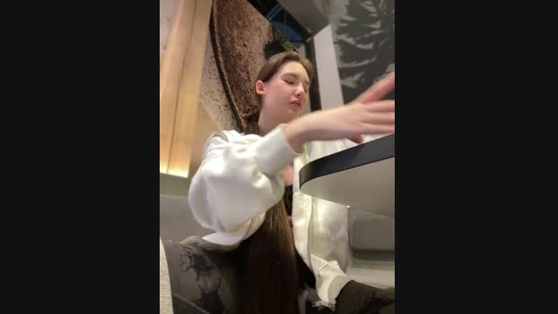 Holly_Molii StripChat Female 16-01-2025