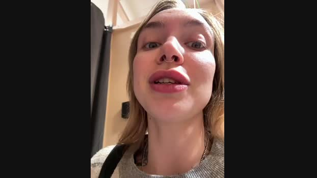 Miss_Elfie StripChat Female 15-01-2025