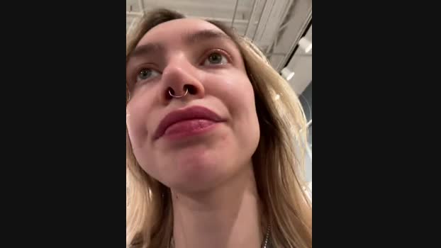 Miss_Elfie StripChat Female 15-01-2025