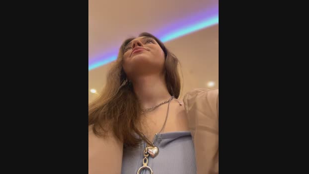 Times__Square StripChat Female 16-01-2025