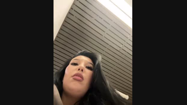 Tisha_Busty StripChat Female 15-01-2025