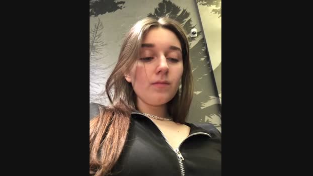 UnaMiuMiu StripChat Female 16-01-2025