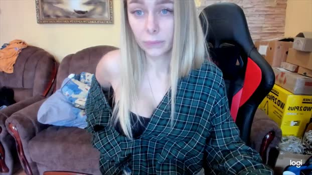 YourPupsik MyFreeCams Female 16-01-2025