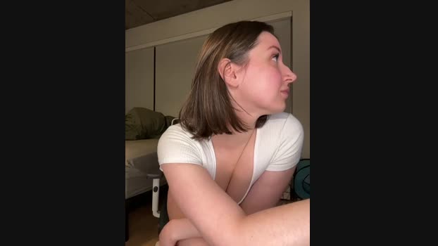 nerdynina StripChat Female 15-01-2025