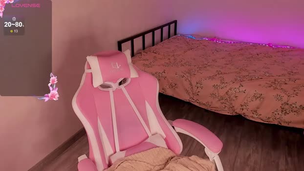 _raspberrry StripChat Female 15-01-2025