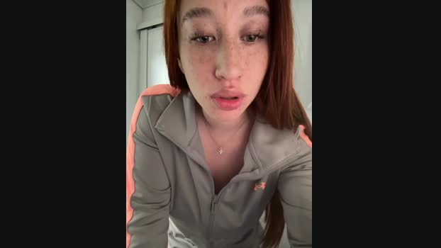 roouse StripChat Female 15-01-2025