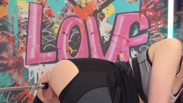 vanessa_love Chaturbate Female 15-01-2025