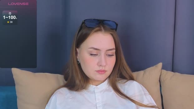 Amy_Beach StripChat Female 16-01-2025