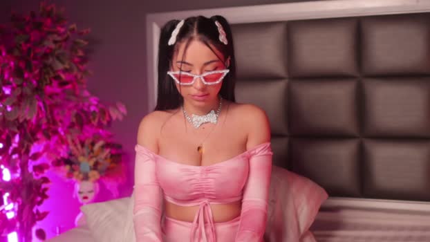 Anais_Bloom StripChat Female 16-01-2025