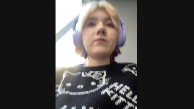 Baby__Naughty StripChat Female 17-01-2025