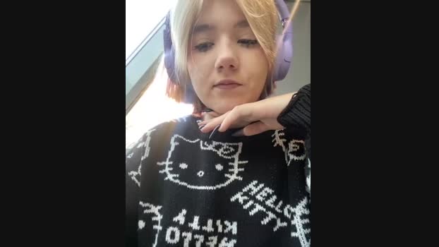 Baby__Naughty StripChat Female 17-01-2025