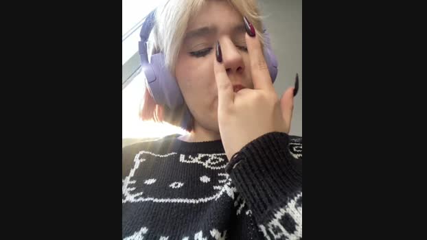 Baby__Naughty StripChat Female 17-01-2025