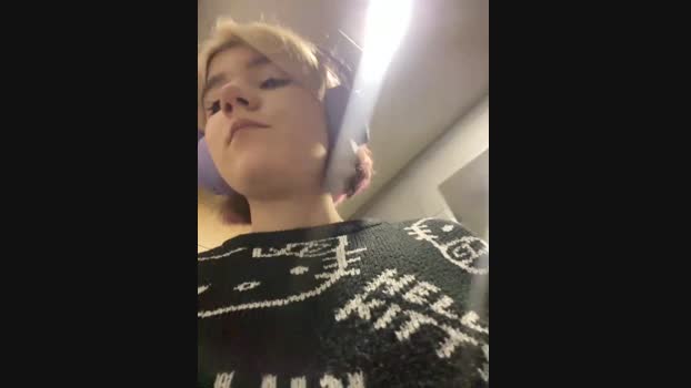 Baby__Naughty StripChat Female 17-01-2025