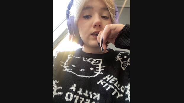 Baby__Naughty StripChat Female 17-01-2025