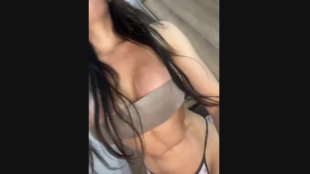 Emmily_19 StripChat Female 16-01-2025