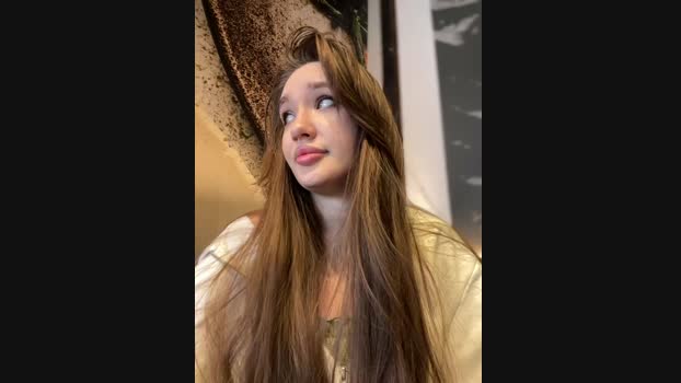 Holly_Molii StripChat Female 16-01-2025