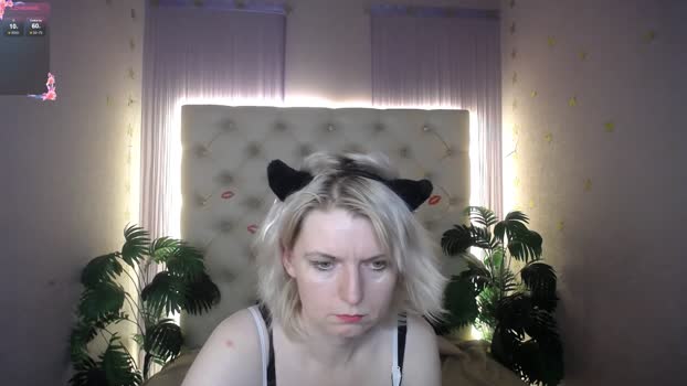 Lena_Paulles StripChat Female 17-01-2025