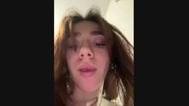 Lily__Belle StripChat Female 17-01-2025