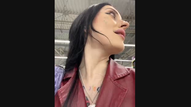 Melissa_crazy StripChat Female 16-01-2025