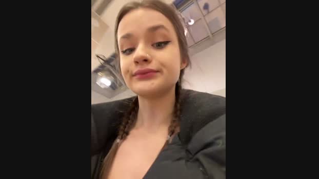 Mila___meow StripChat Female 17-01-2025