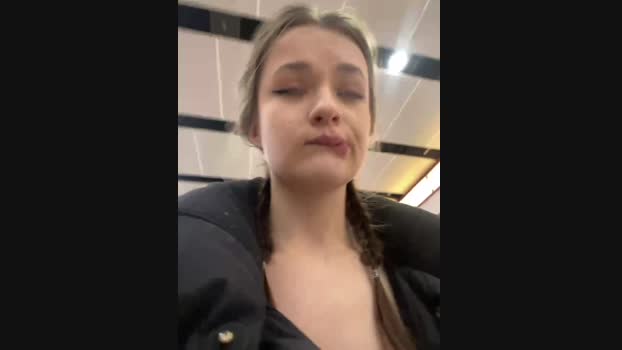 Mila___meow StripChat Female 17-01-2025