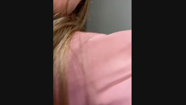 Miss_Elfie StripChat Female 17-01-2025