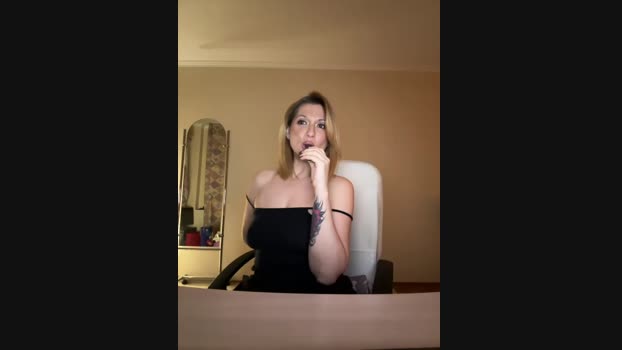 Succubus_magdalena2024 StripChat Female 17-01-2025