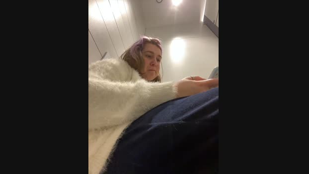 SuzieMurray StripChat Female 17-01-2025